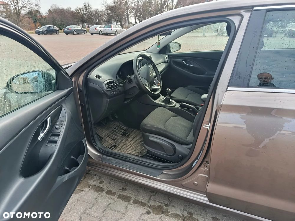 Hyundai i30 1.0 T-GDI Smart - 15