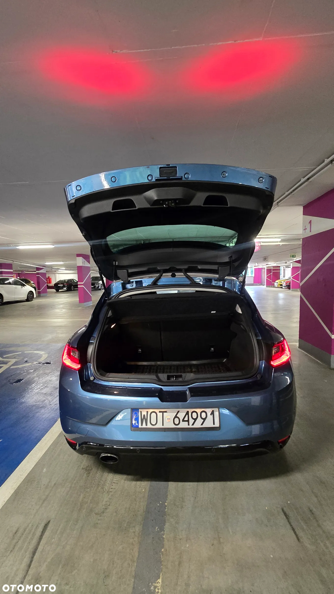 Renault Megane 1.6 SCe Intens - 10
