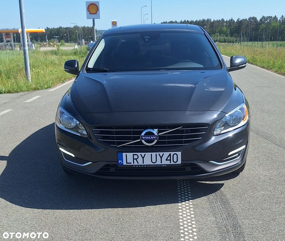 Volvo S60 2.0T Powershift Momentum - 3