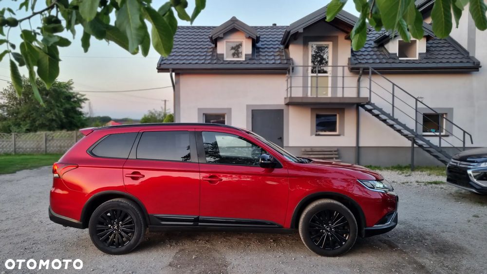 Mitsubishi Outlander 2.0 2WD CVT Diamant Edition+ - 3