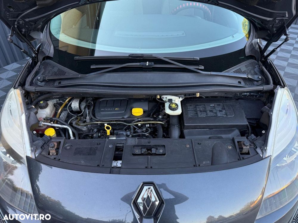 Renault Scenic - 13