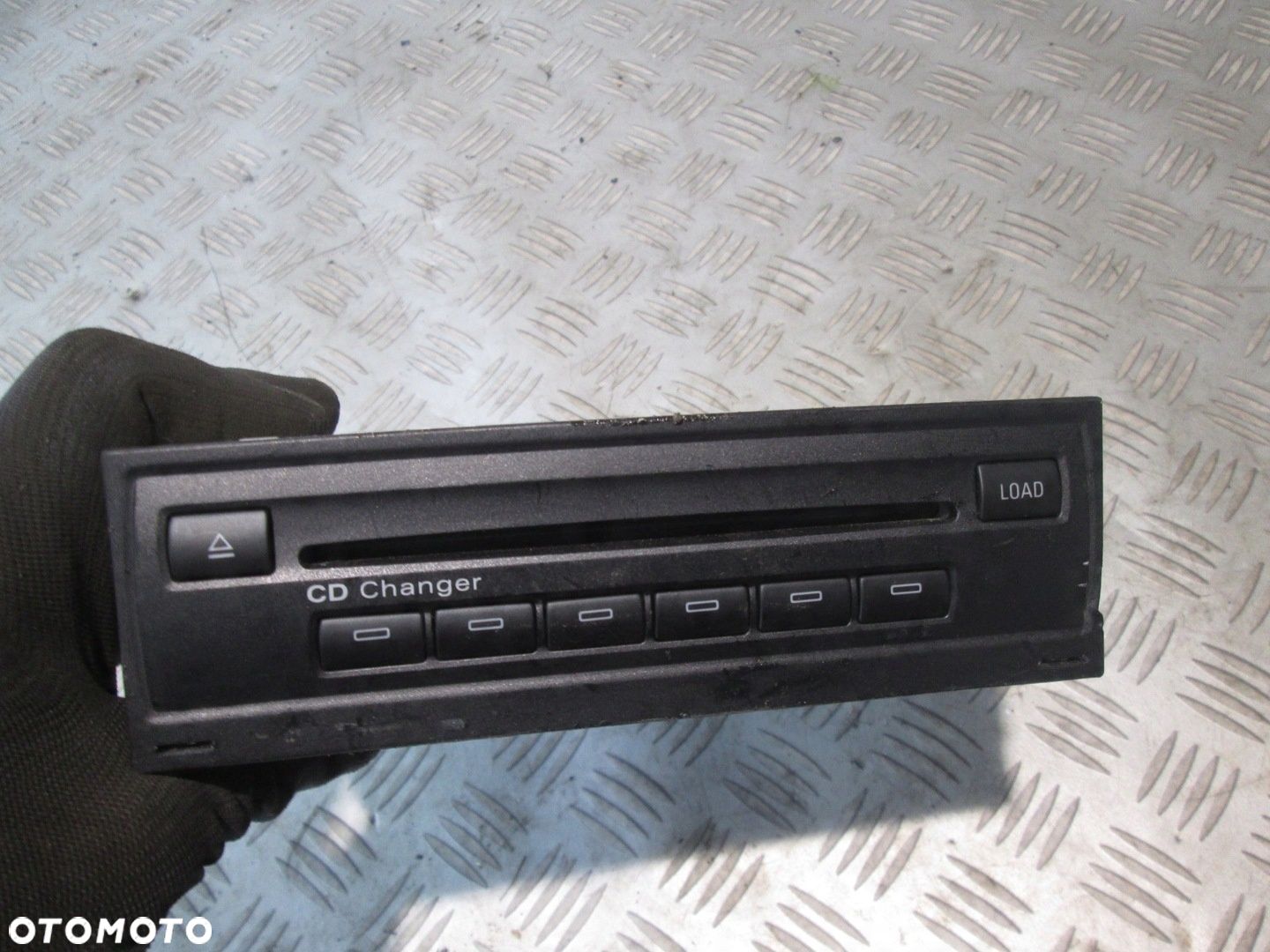 ZMIENIARKA PŁYT CD CHANGER AUDI S6 C6 A6 04-11 4E0035110A - 1