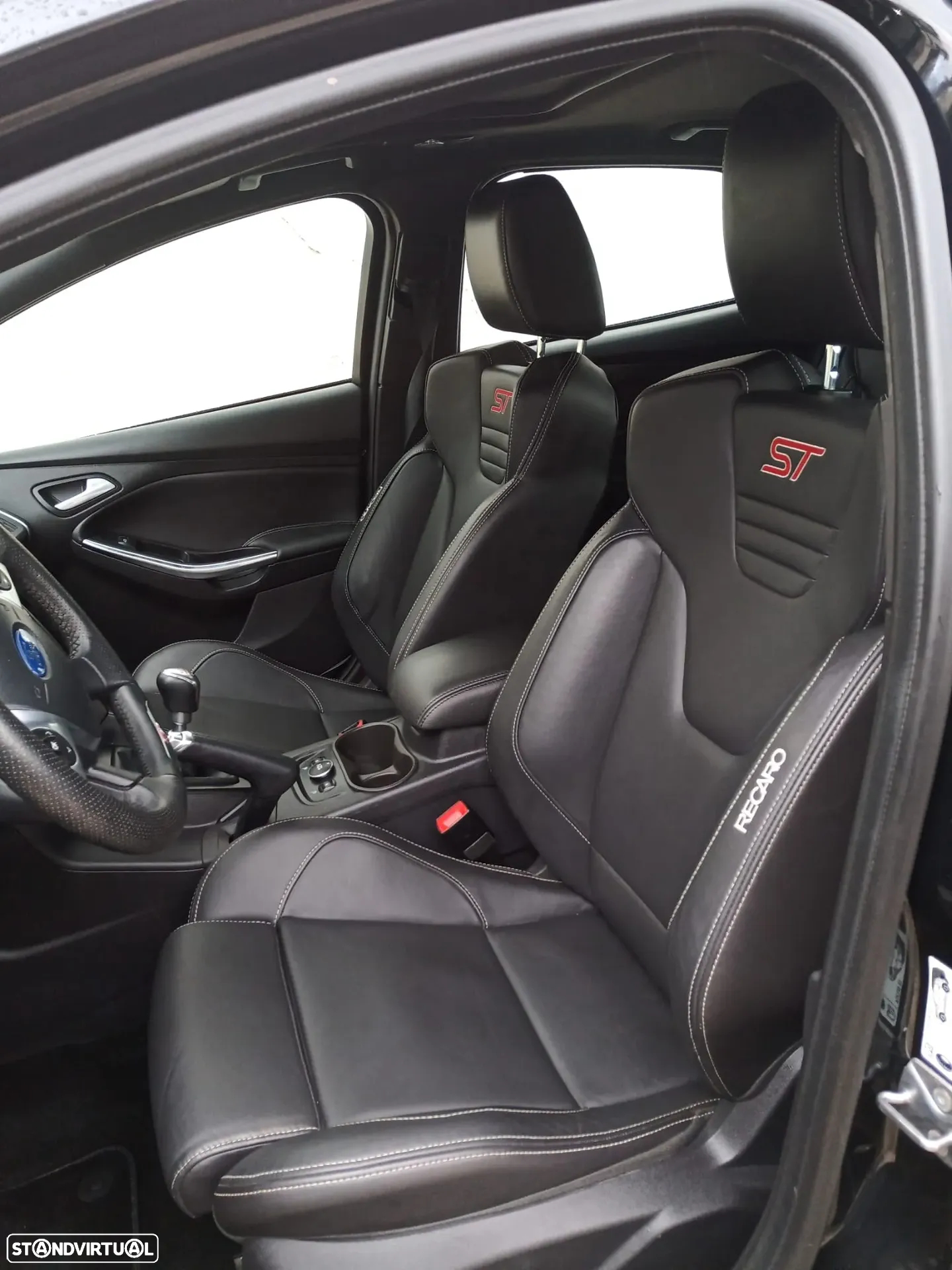 Ford Focus 2.0 EcoBoost ST c/ Pack Pele Exclusiva - 6