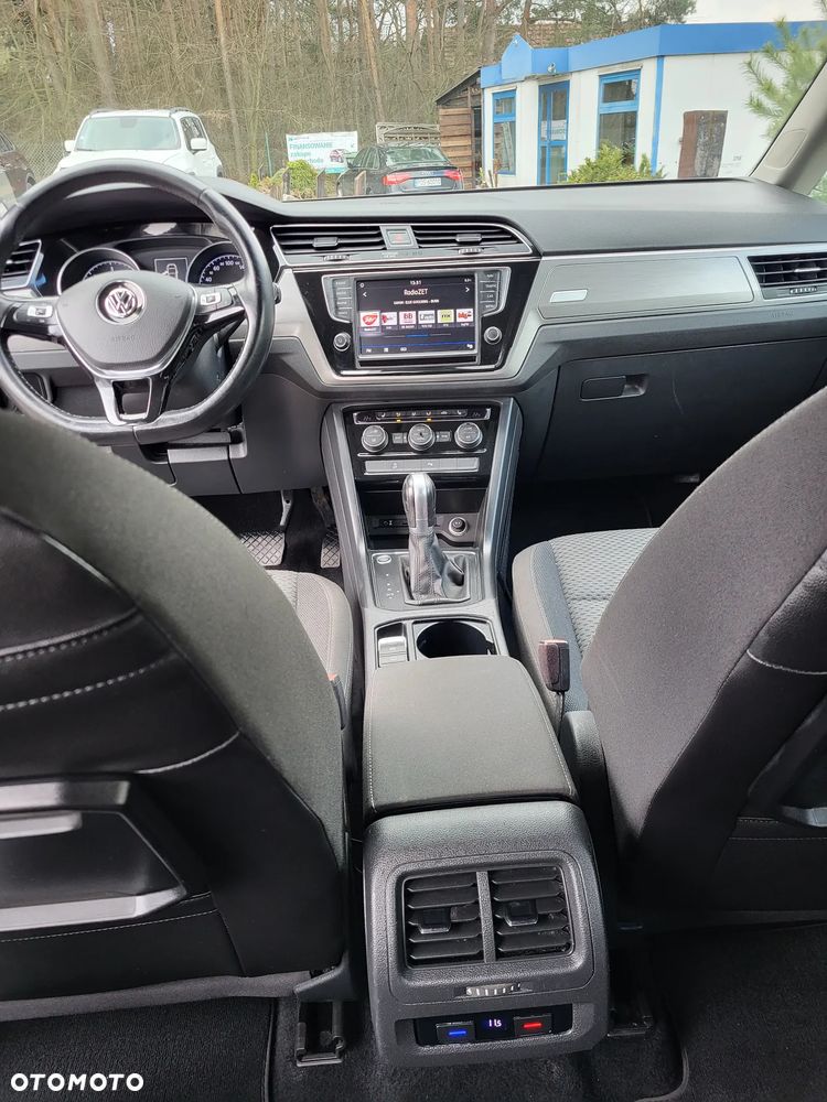 Volkswagen Touran 2.0 TDI SCR (BlueMotion Technology) DSG Highline - 10