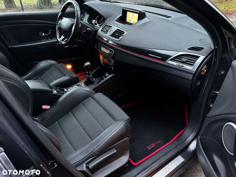 Renault Megane TCe 180 Dynamique - 17