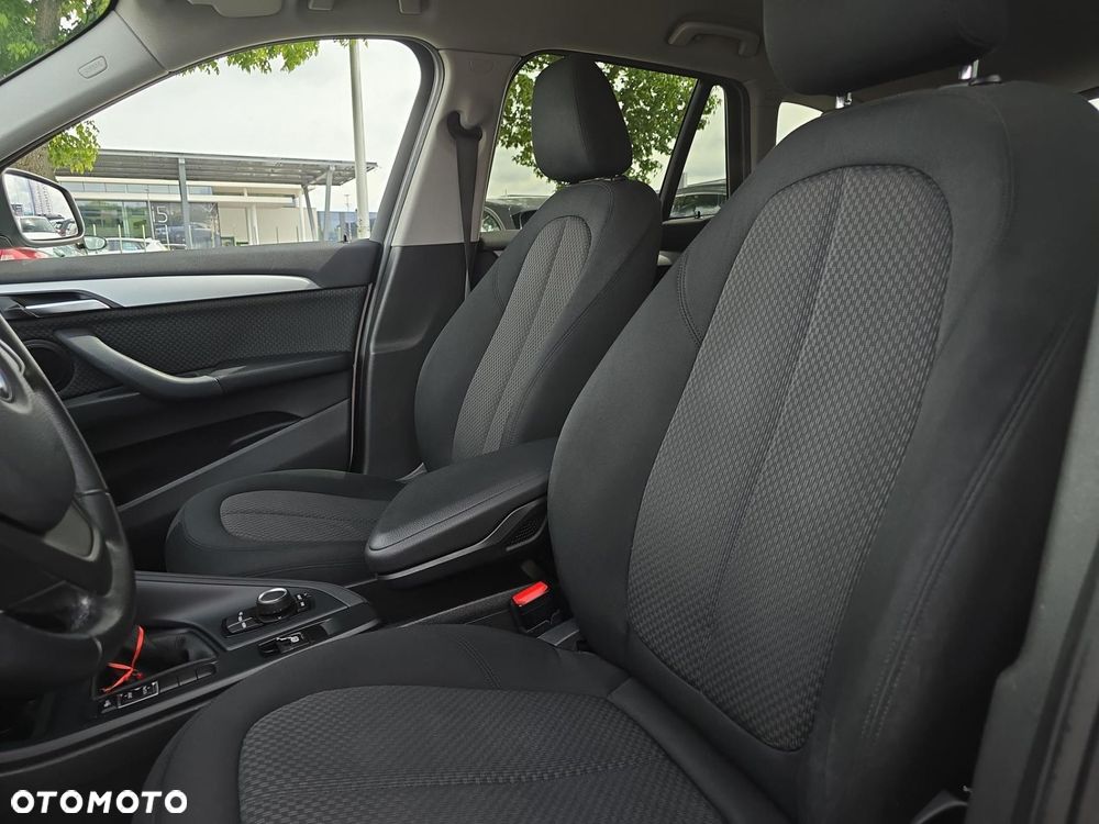 BMW X1 sDrive16d Advantage - 11