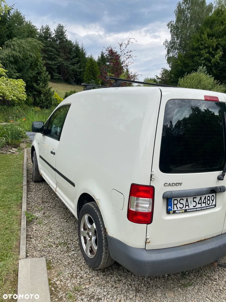 Volkswagen Caddy - 2