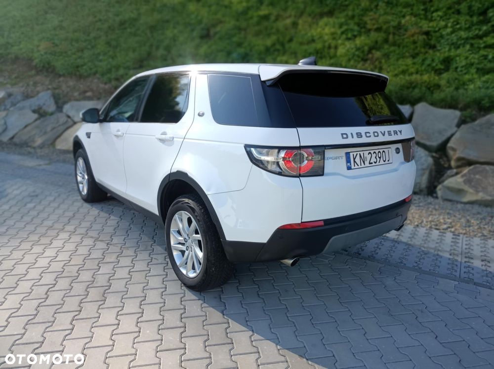 Land Rover Discovery Sport 2.0 TD4 HSE - 3