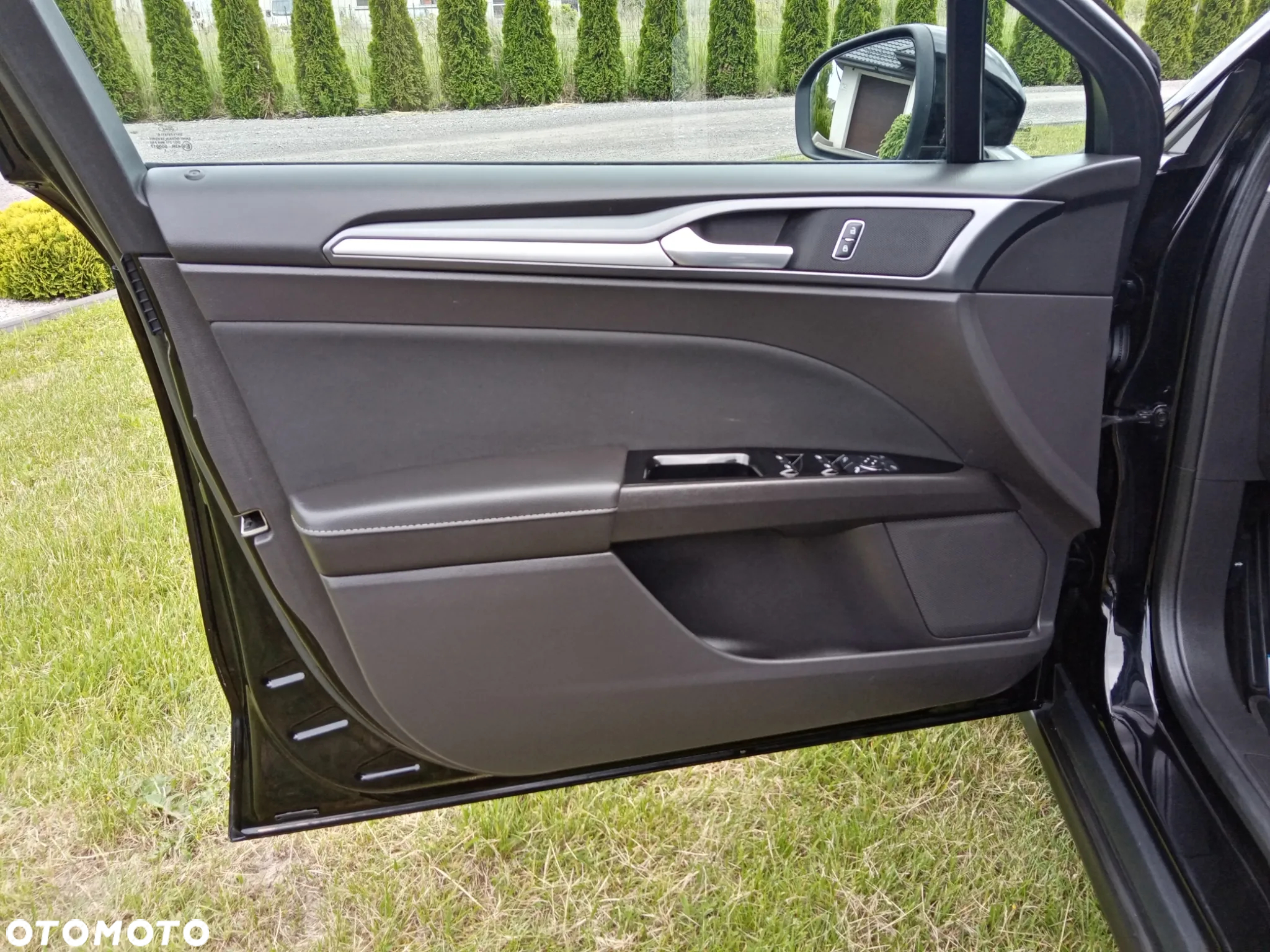 Ford Mondeo - 31