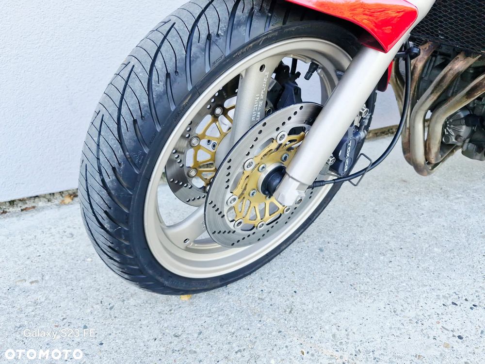 Suzuki Bandit - 22