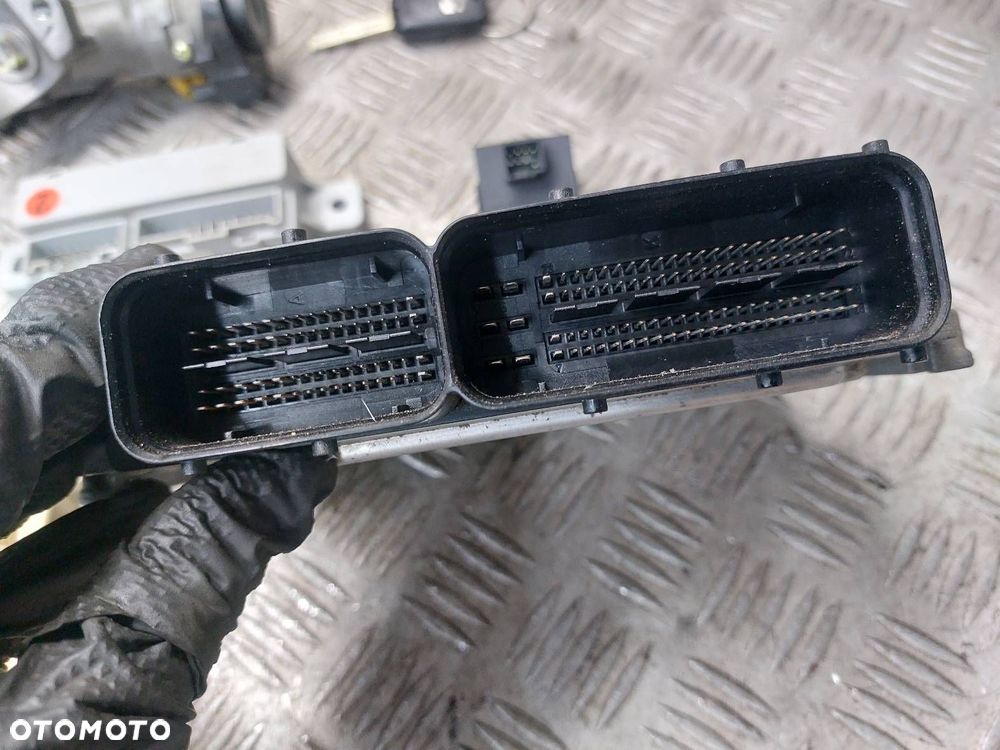 ZESTAW STARTOWY KIA CEED I 1.6 CRDI 39103-2A715 91950-1H510 91940- - 3