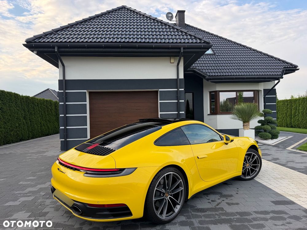 Porsche 911 Carrera S - 3