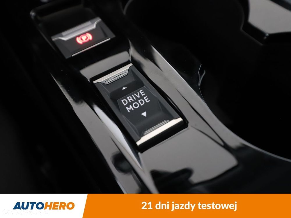 Peugeot 2008 e-2008 Allure Pack - 29