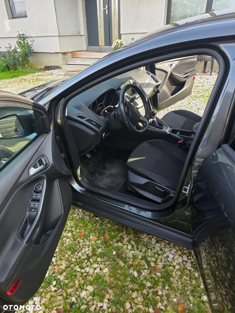 Ford Focus - 11
