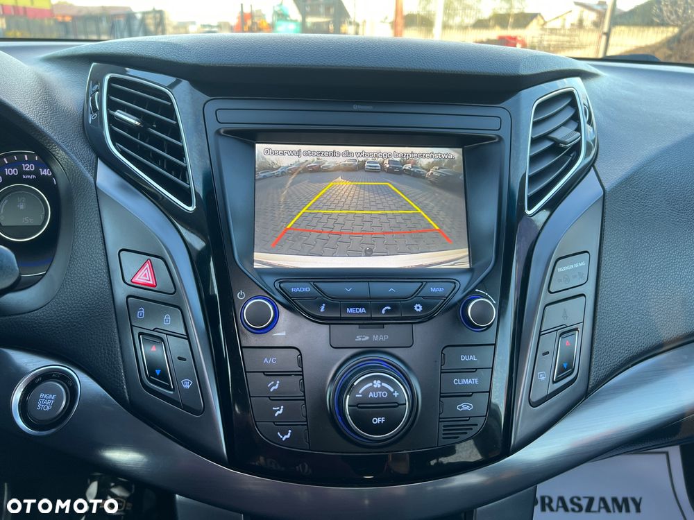 Hyundai i40 Kombi 1.7 CRDi DCT Premium - 24