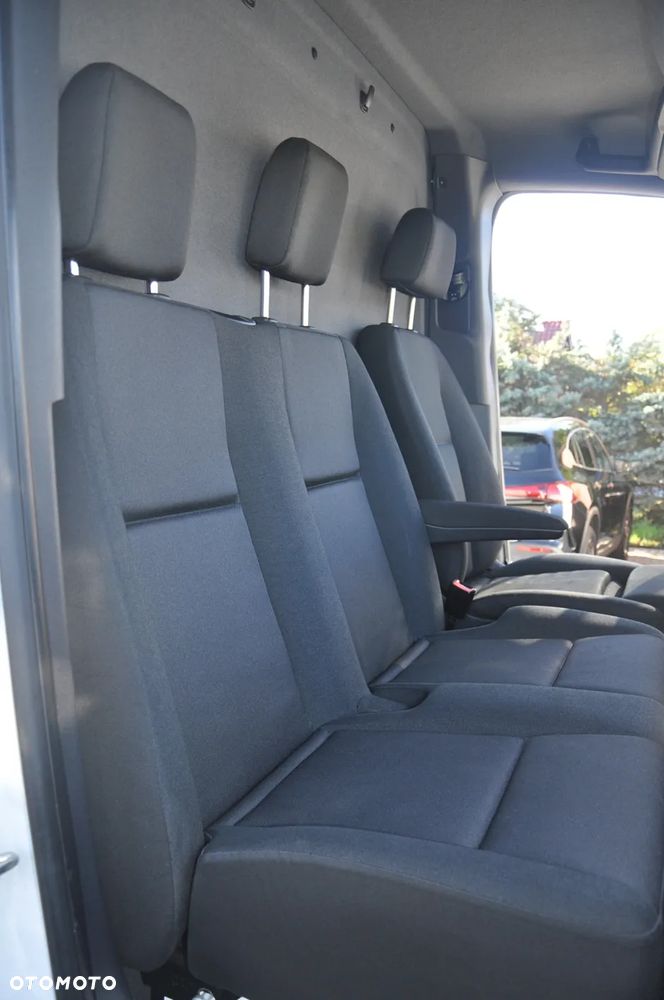 Mercedes-Benz SPRINTER 317 - 28