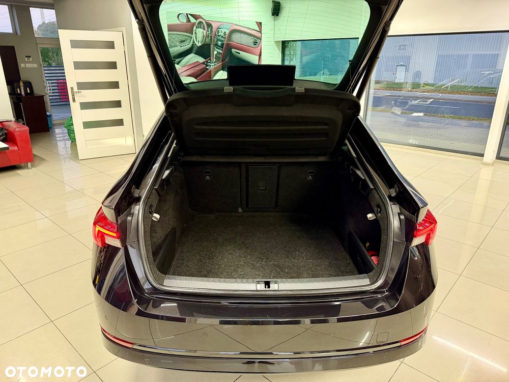 Skoda Octavia 2.0 TDI L&K DSG - 26