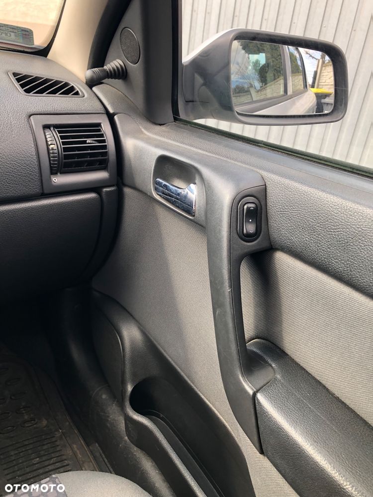 Opel Astra 1.6 GL / Club - 14