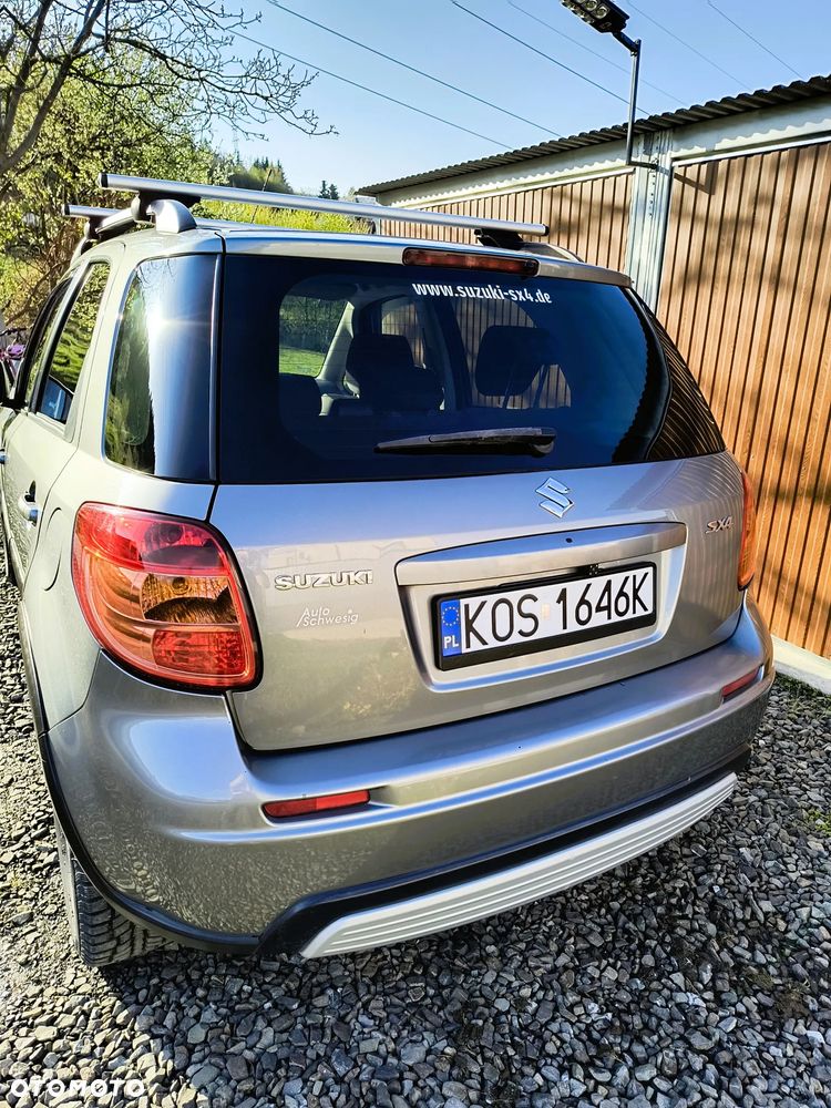 Suzuki SX4 1.6 GLX / Comfort - 23