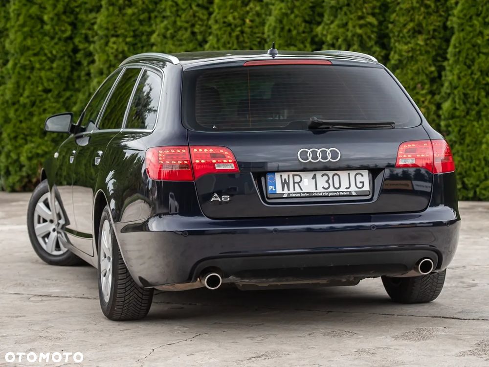 Audi A6 Avant - 14