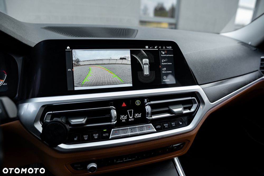 BMW Seria 3 330d xDrive - 30