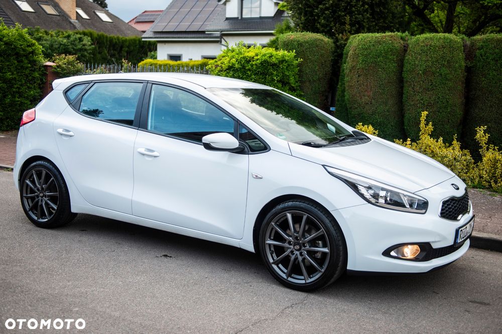 Kia Ceed 1.4 CVVT Vision - 11