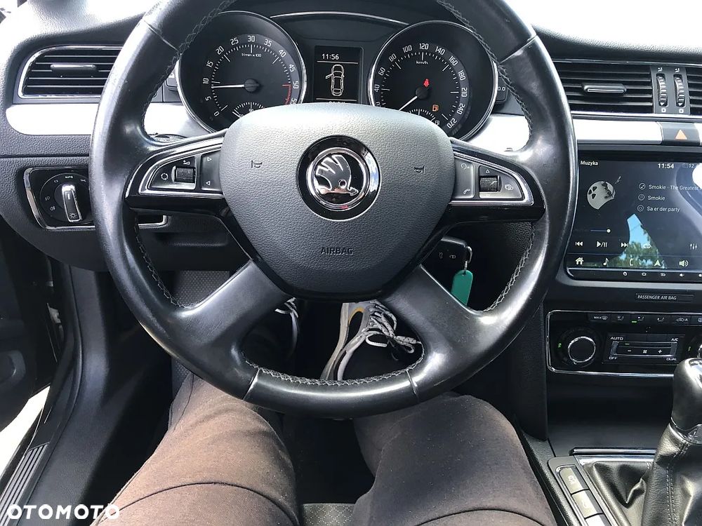 Skoda Superb 2.0 TDI 4x4 Elegance - 19