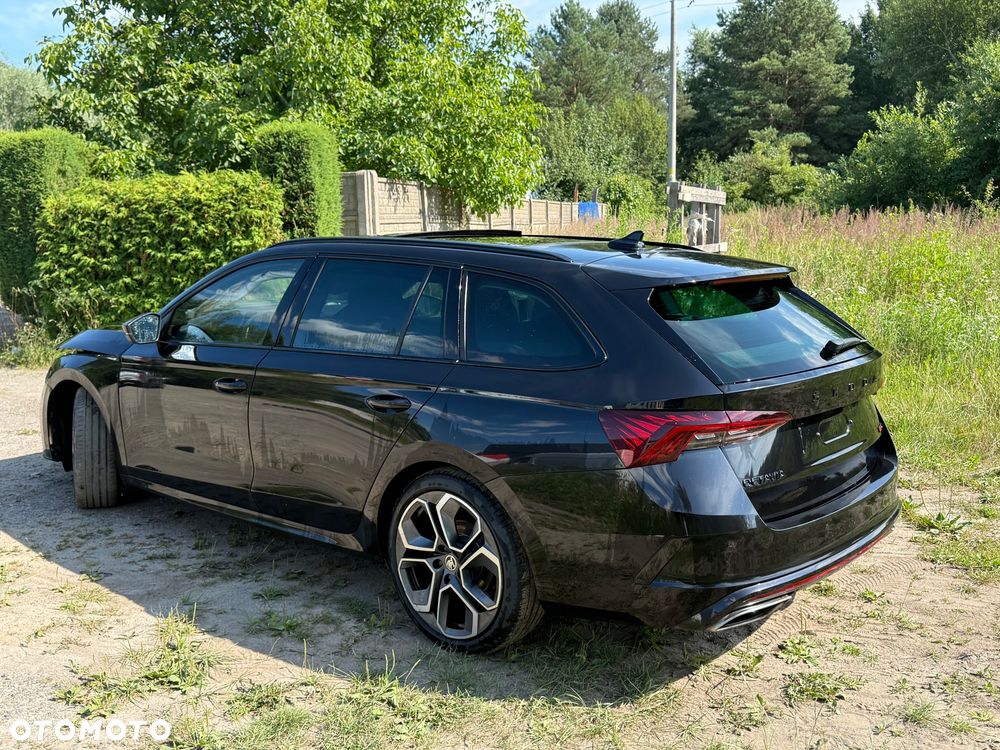 Skoda Octavia 2.0 TDI DSG 4x4 RS - 9
