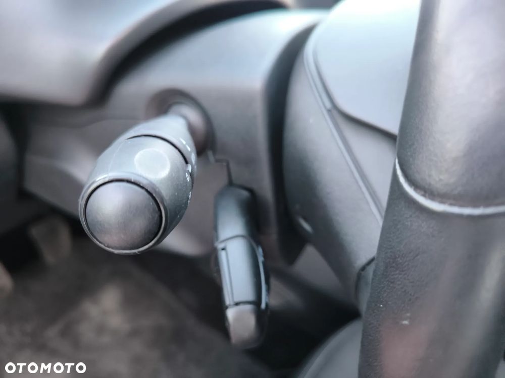 Peugeot 208 PureTech 82 Winter Edition - 26