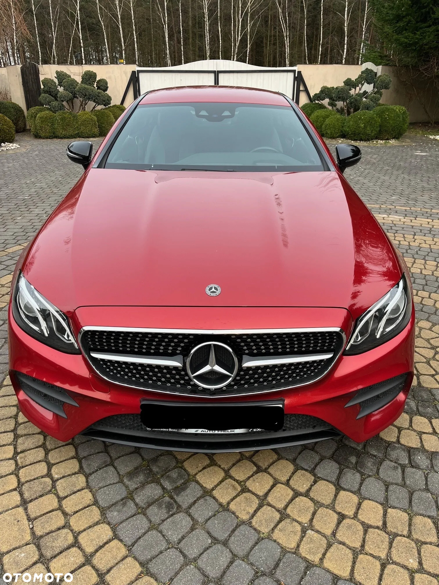 Mercedes-Benz Klasa E 200 Coupe 9G-TRONIC - 9