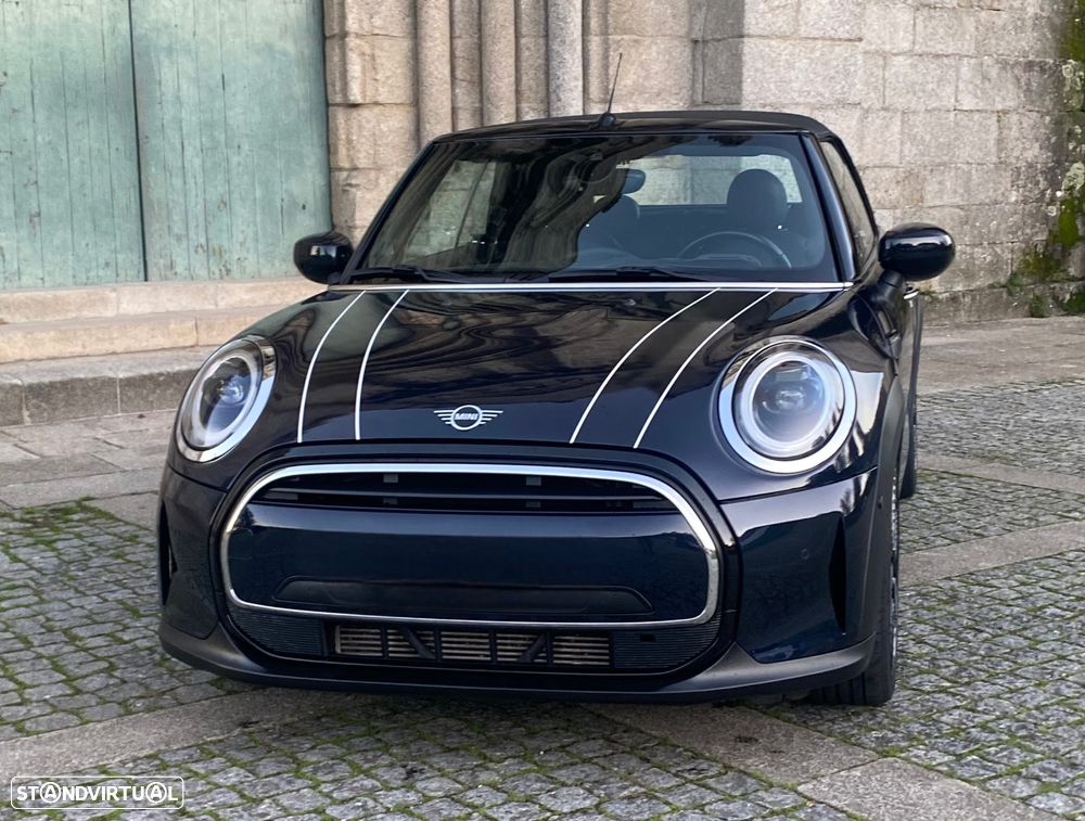 MINI Cabrio Cooper Premium Plus Essential Auto - 3