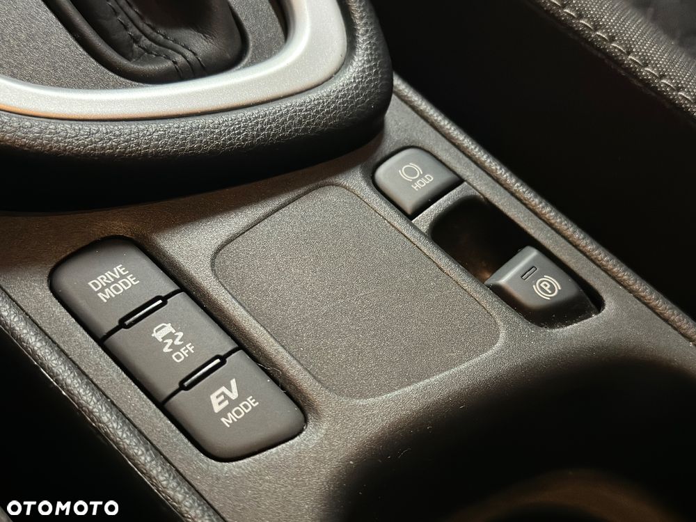 Toyota Yaris Hybrid 1.5 Comfort - 16