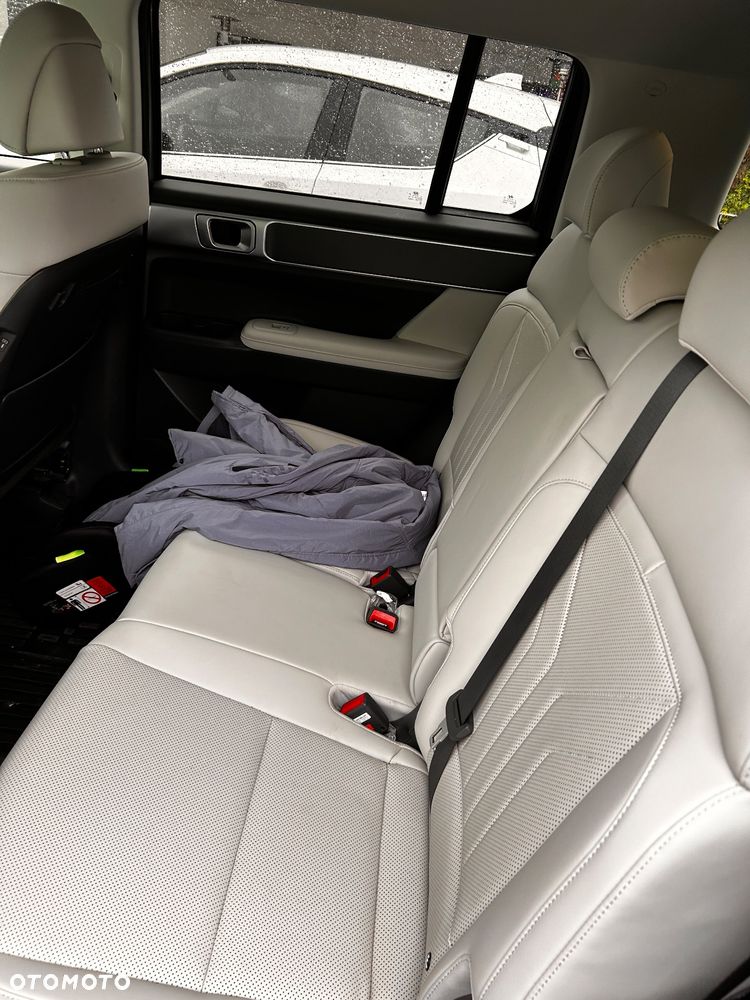 Hyundai Santa Fe - 11