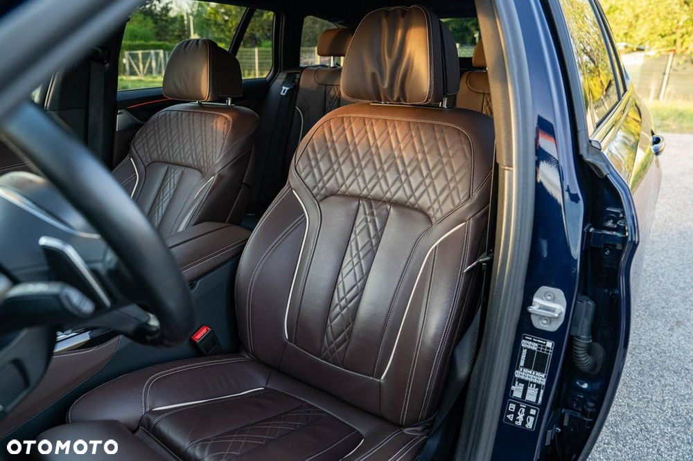 BMW Seria 5 - 24