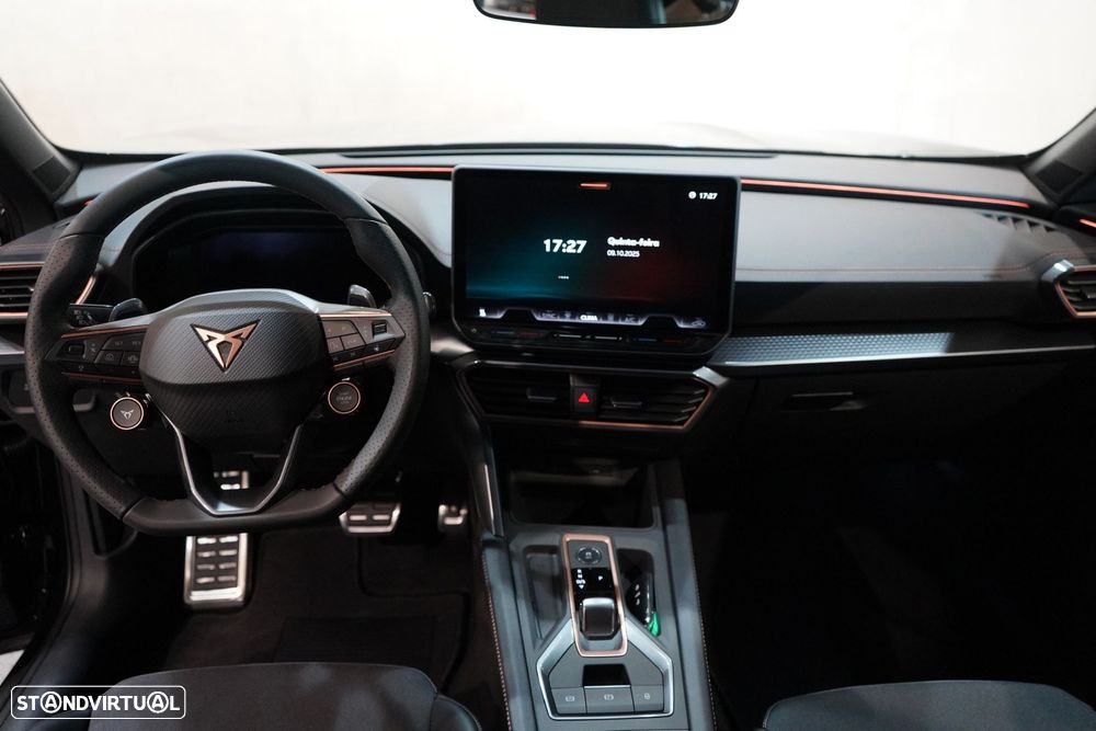 Cupra Formentor 1.5 e-Hybrid DSG - 39