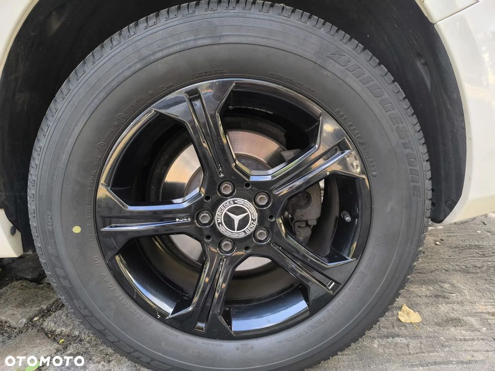 Mercedes-Benz GLK 350 4-Matic - 5