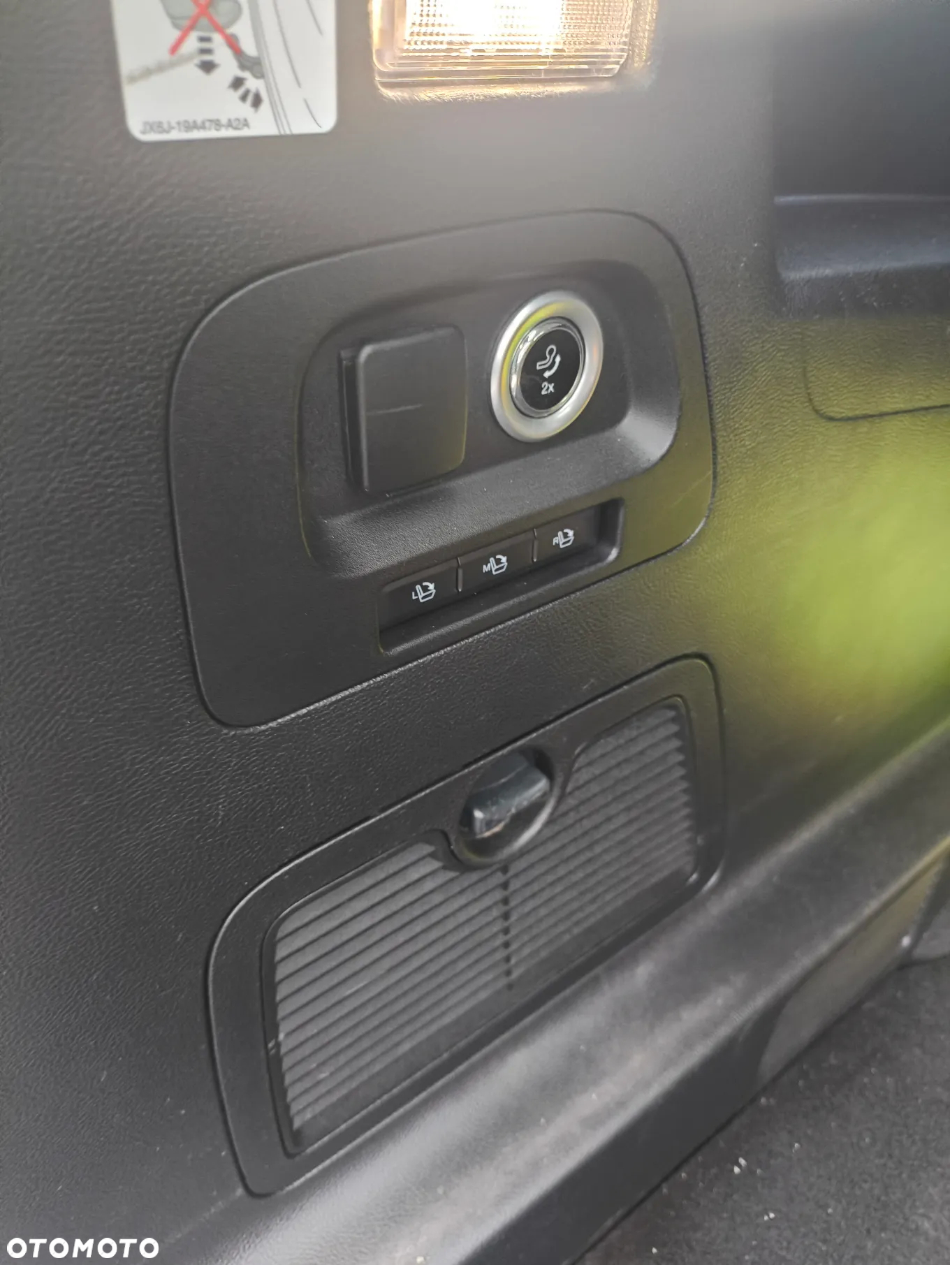 Ford S-Max 2.0 TDCi Trend PowerShift - 28
