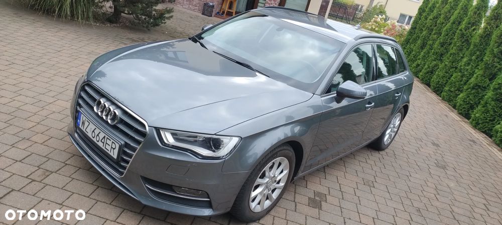 Audi A3 Sportback 1.4 TFSI CoD Ambiente - 3
