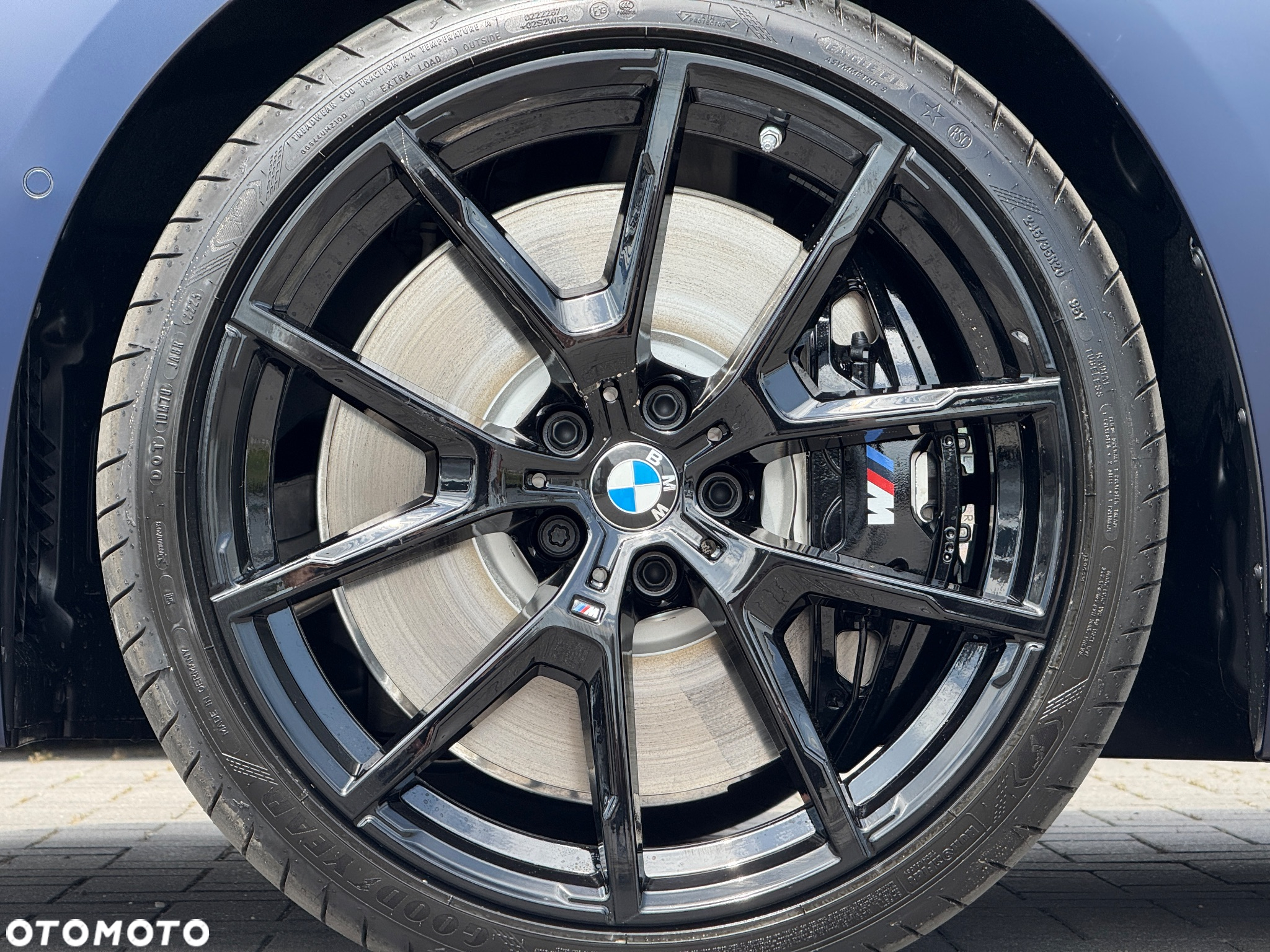 BMW Seria 8 - 7