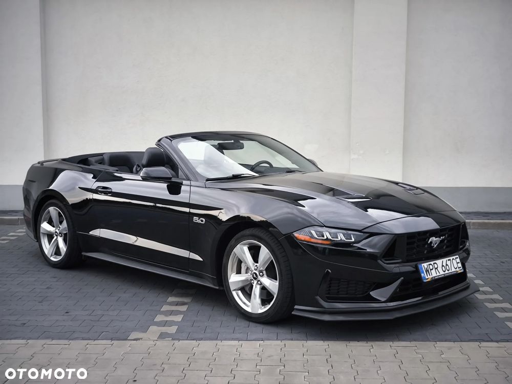 Ford Mustang - 8