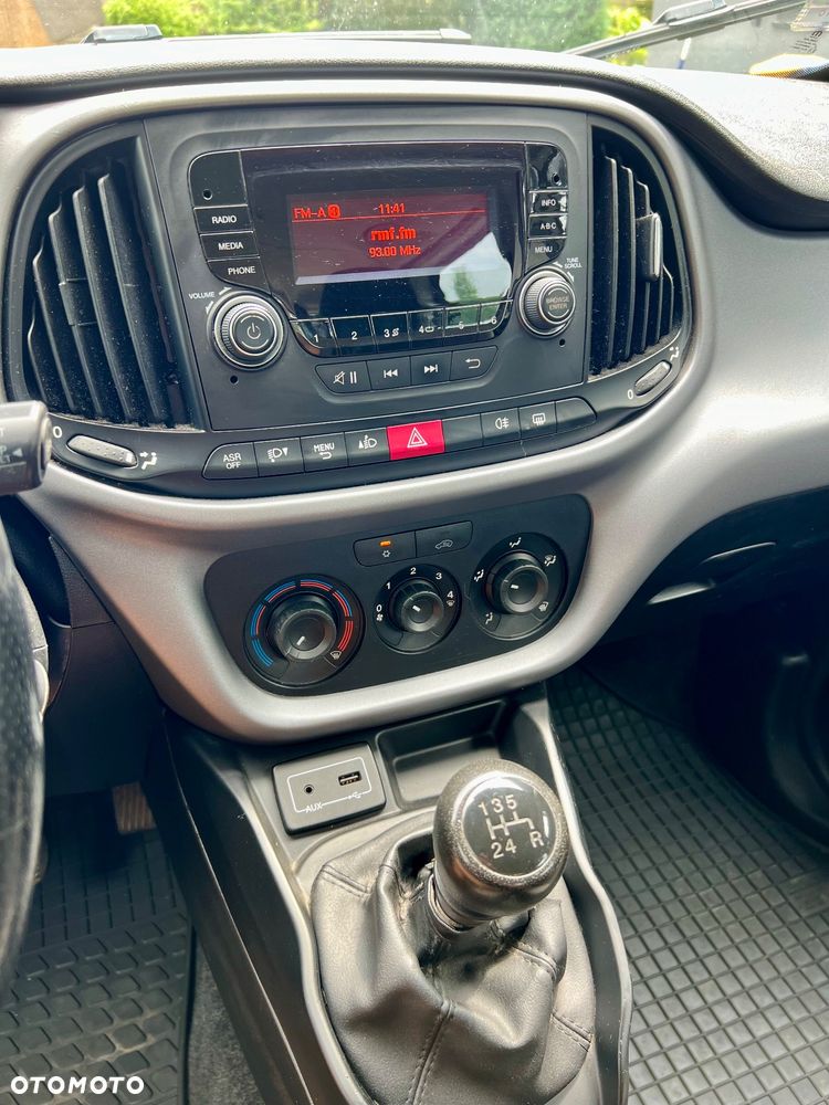 Fiat Doblo 1.4 16V Easy - 8
