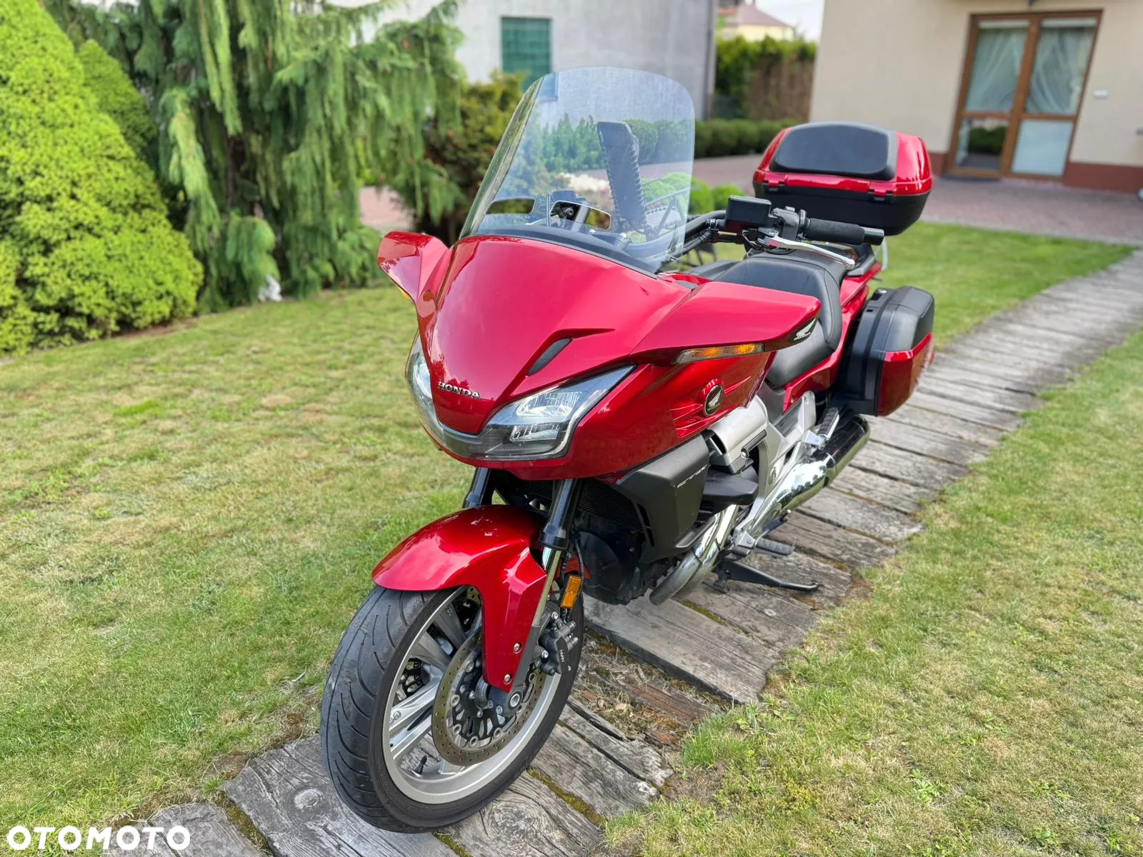 Honda CTX - 7