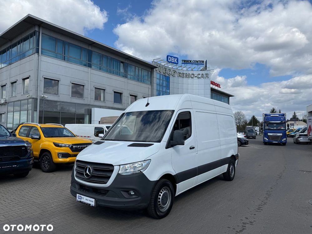 Mercedes-Benz SPRINTER - 2