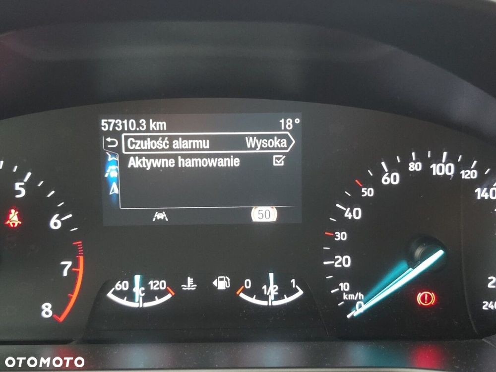 Ford Focus 1.0 EcoBoost Titanium Business - 23