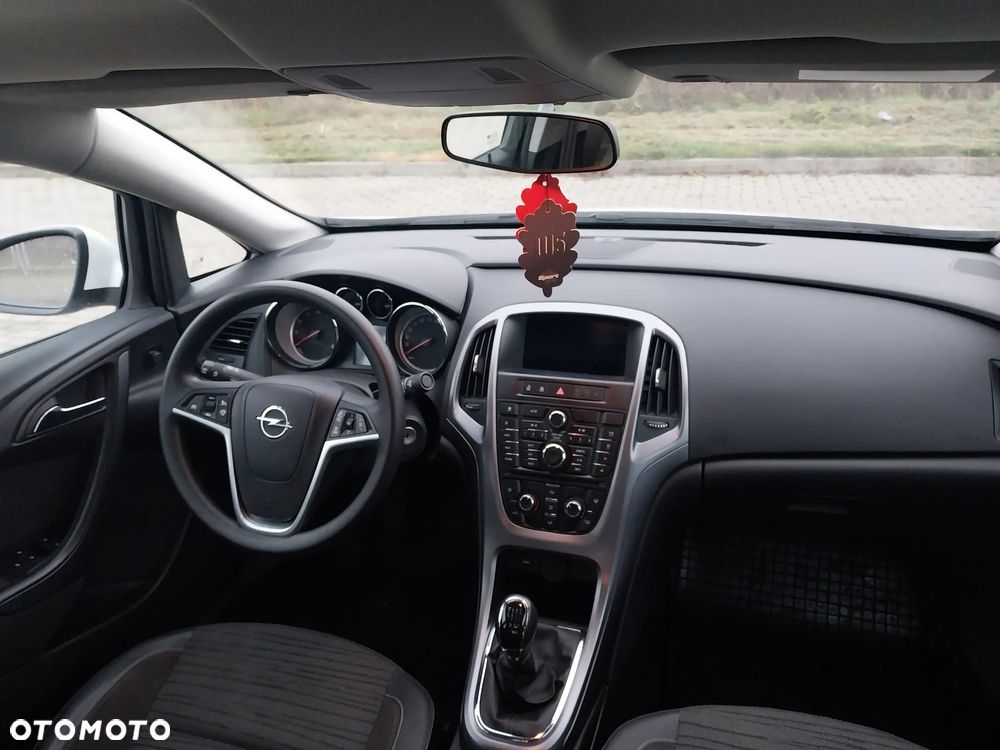 Opel Astra - 20