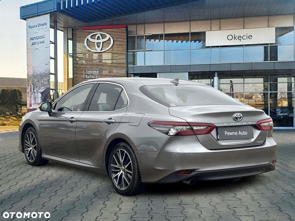 Toyota Camry 2.5 Hybrid Executive CVT - 3