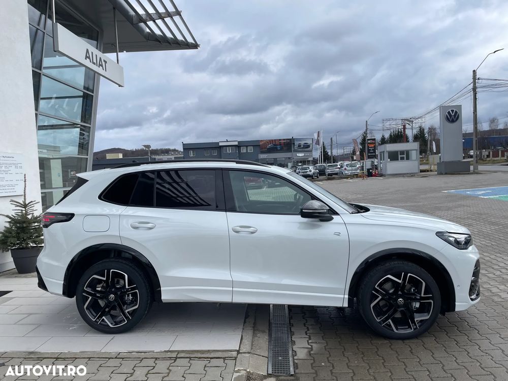 Volkswagen Tiguan - 3