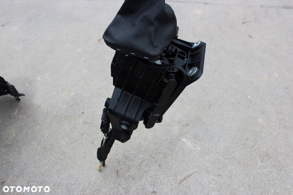 Wybierak Biegów Mieszek VW CRAFTER II MAN TGE - 11