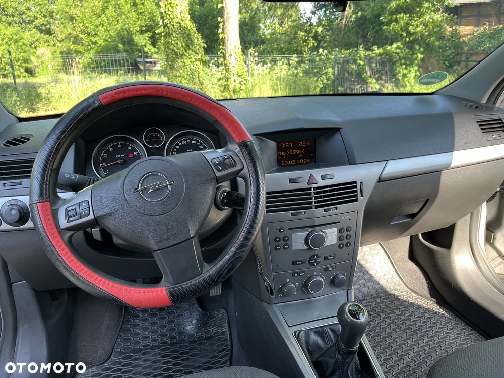 Opel Astra 1.6 Enjoy - 13