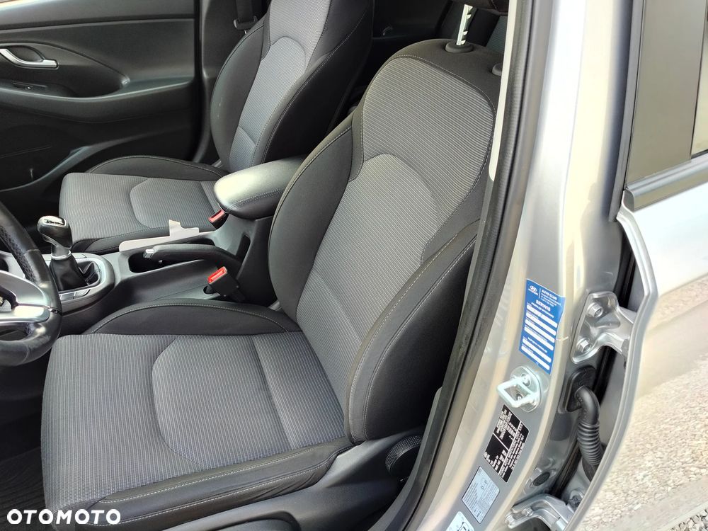 Hyundai i30 1.0 T-GDI Modern - 12